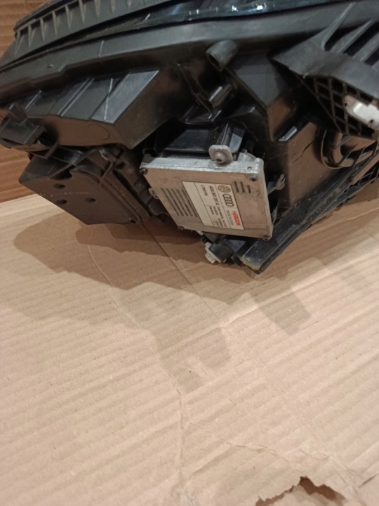 AUDI A6 C7 17- PHARE AVANT DROITE MATRIX 4G0941036