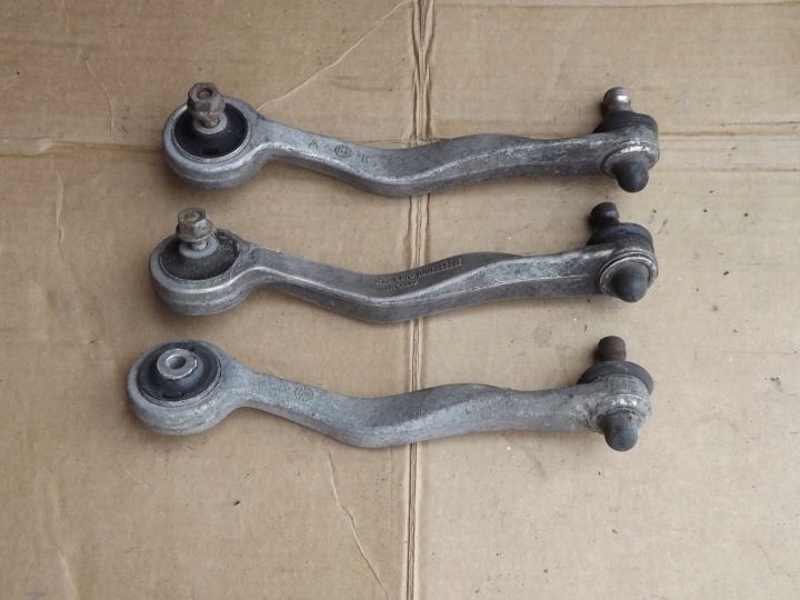 AUDI A4 B6 A6 C5 VW PASSAT B5 BRAS DE SUSPENSION DROIT GAUCHE AVANT AVANT SUPÉRIEUR