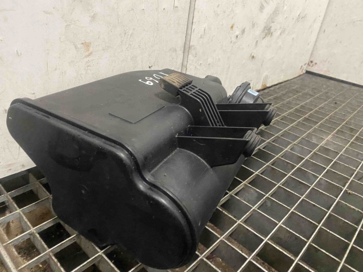 BMW 2 F22 F23 FILTRE CARBONIQUE VAPEUR CARBURANTS 7244151 2015 3000CM3