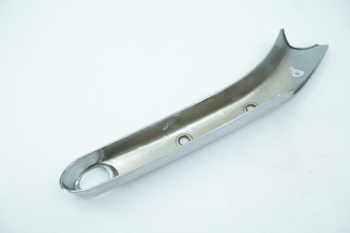 HONDA SHADOW VT 125 96-06 MOULURE CHROME PROTECTION DROITE