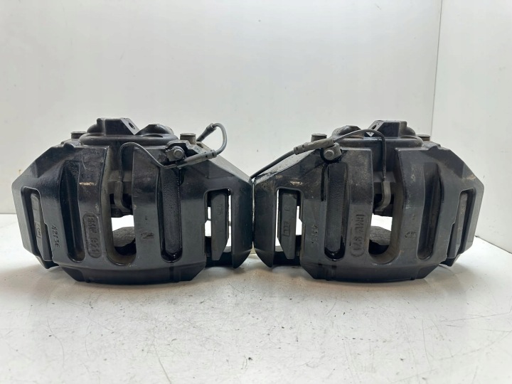 2005 BMW M5 KIT DE FREIN 2282808