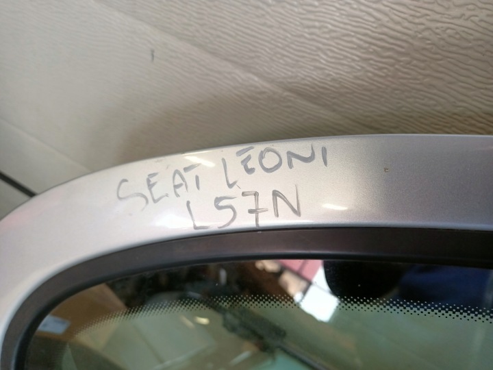 PORTES DROIT ARRIÈRE SEAT LEON I L57N