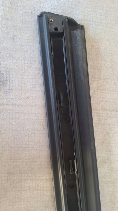AUDI A4 B7 MOULURE LATÉRALE PROTECTION DÉCORATIVE 8E0853969D