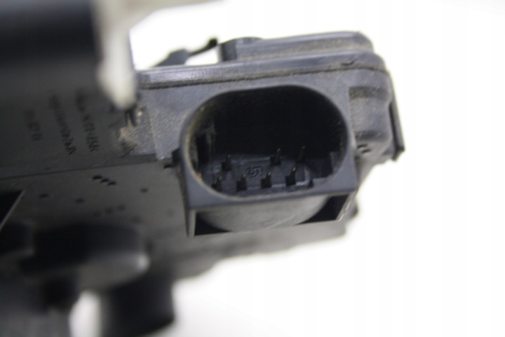 SERRURE DE PORTE GAUCHE AVANT BMW SÉRIE 3 E46 7011241 241FTL