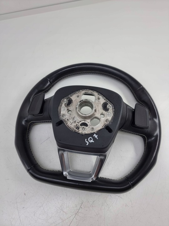 VOLANT MULTIFONCTION AUDI OE 4M0419689