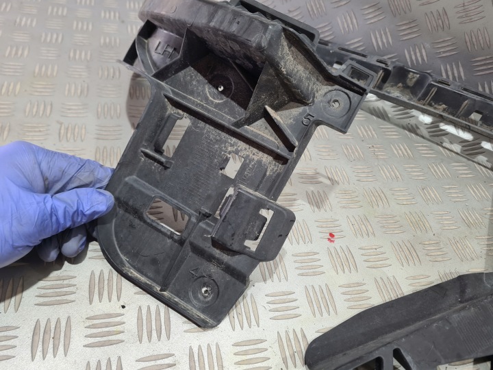 GLISSIÈRE ARRIÈRE PARE-CHOCS GAUCHE DROIT OPEL ZAFIRA C