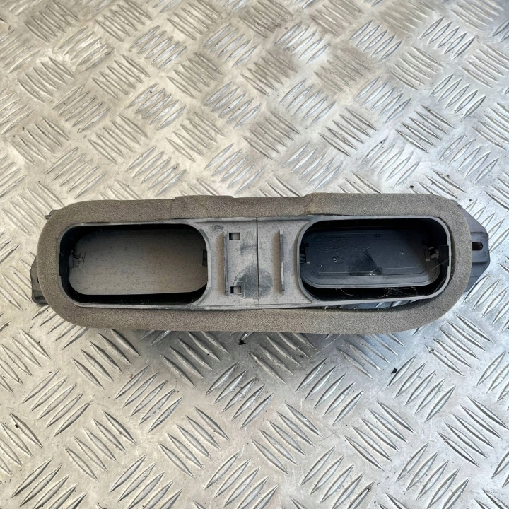 BUSES GRILLES CENTRAL CONDUIT D'AIR TABLEAU DE BORD INSTRUMENTATION BMW 5 E60 E61 05114002