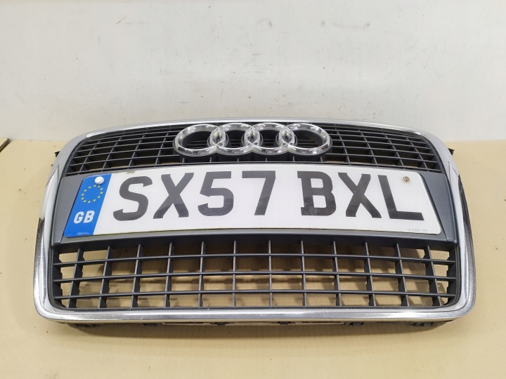 GRILLE CALANDRE PARE-CHOCS AVANT AUDI A3 8P GRAND GRILLE ANNÉE 2005-2008 8P4853651