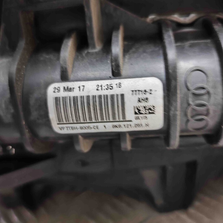 PIÈCES REFROIDISSEMENT AUDI A6 (4G2, C7, 4GC) 4H0121223 30468373 3.0L 235KW 2017