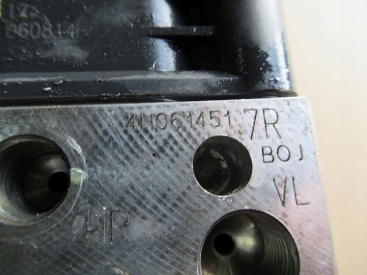 AUDI A8 D4 LIFT CONTRÔLEUR POMPE ABS 4H0907379T