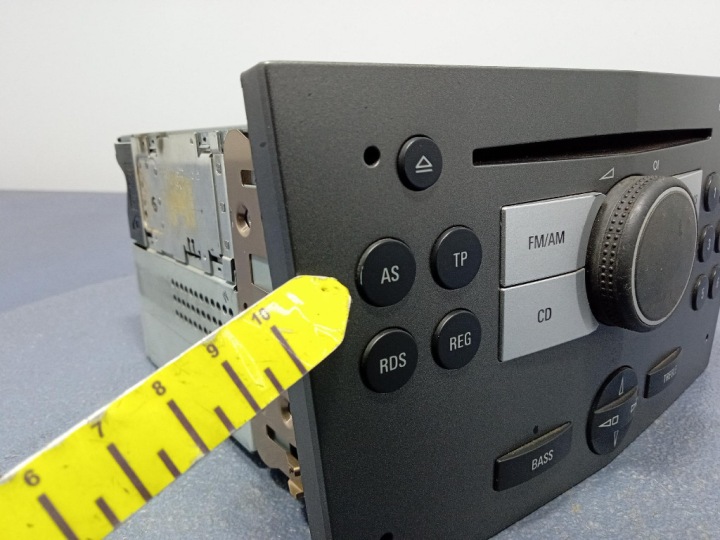 OPEL ASTRA III H RADIO CD30 MP3 MONITEUR ENSEMBLE 13154304