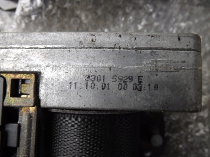 MERCEDES C CLASSE W203 CEINTURE DE SÉCURITÉ GAUCHE AVANT AVANT 130002055G