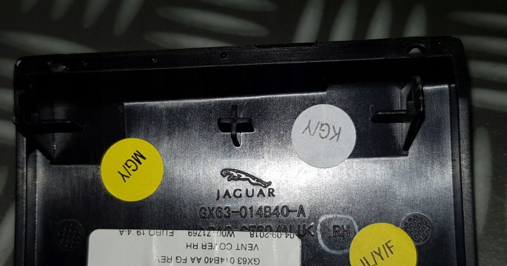 JAGUAR XF X260 MOULURE DÉCORATIVE TABLEAU DE BORD CONSOLES DÉCOR CHÂSSIS CONDUIT D'AIR EUROPE