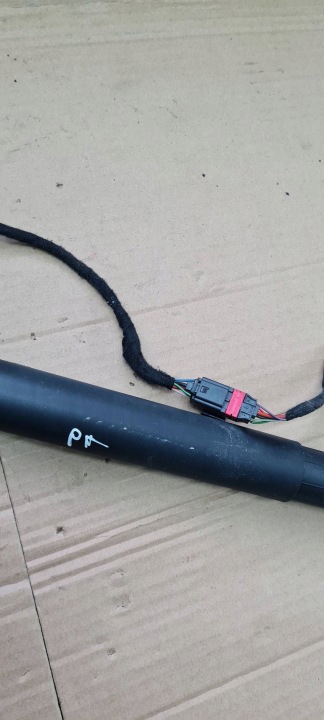 A5 8W S5 SERVOMOTEUR COUVERCLES DE COFFRE COUVERCLES DE COFFRE ARRIÈRE SPORTBACK 8W8827851A