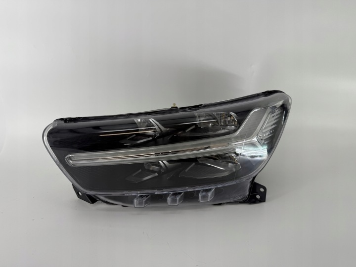 VOLVO XC40 COMPLET LED MID LED PHARE GAUCHE DROITE