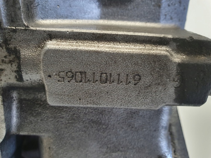 SSANGYONG KORANDO III 2.0 D XDI CULASSE PISTONS A6710160201