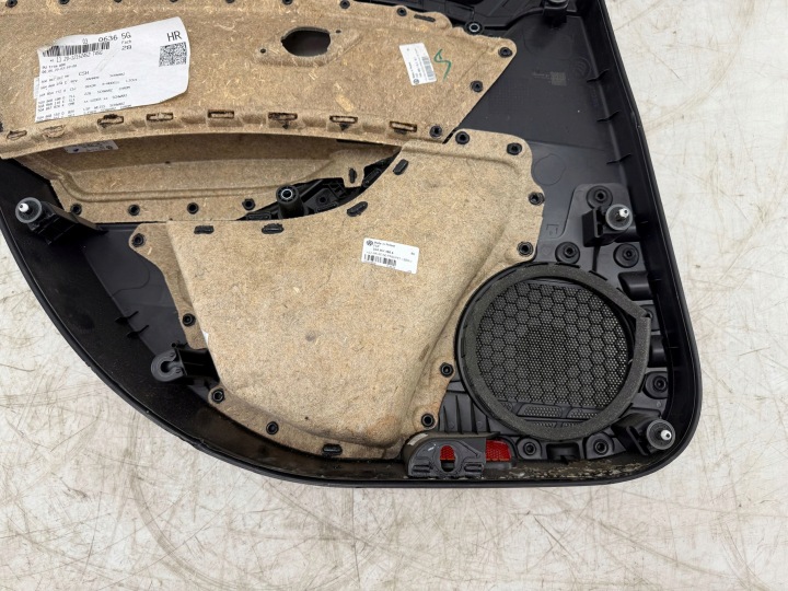 VOLKSWAGEN GOLF VII 2020 DROITE CÔTÉ CARDAN BRODERIE PORTES ARRIÈRE