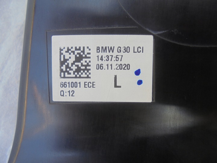PHARE ARRIÈRE ARRIÈRE GAUCHE BMW 5 G30 LCI LIFT 20-23 6321-8493811-08 EUROPE SLASK