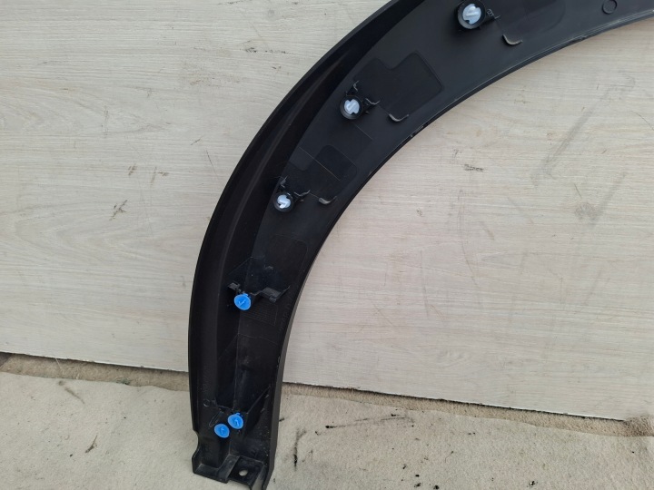 MOULURE REVÊTEMENT GARDE-BOUE DROIT ARRIÈRE PEUGEOT 5008 III OE 9840245780