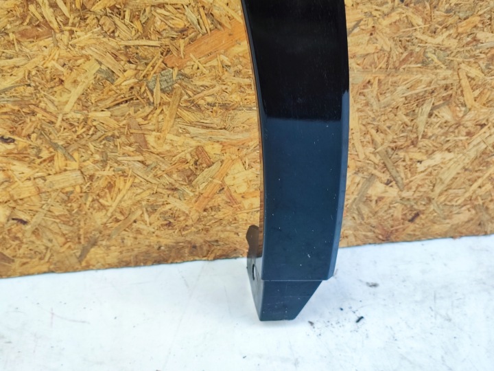 MOULURE REVÊTEMENT GARDE-BOUE GAUCHE AVANT AVANT MAZDA CX-60 CX 60 KR9R51W31