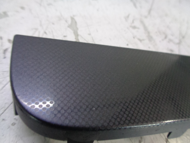 VW PASSAT B6 CHÂSSIS PROTECTION CHÂSSIS TABLEAU DE BORD APPAREILS 318370200