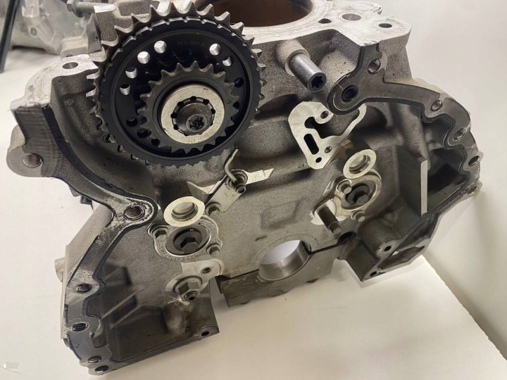 LR118417 LR094408 BLOC MOTEUR 2.0 ESSENCE DISCOVERY SPORT L550 RESTYLAGE