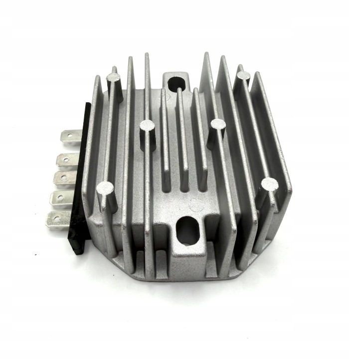 RÉGULATEUR TENSION 12V YANMAR 2TNE68 3TNA72 3TN75 3TNA72 F FX YM 5 GOUPILLE