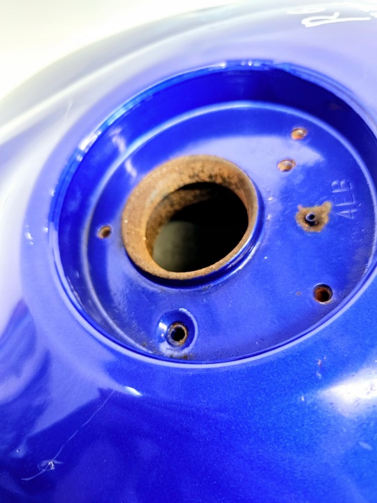 YAMAHA YZF-R6 R6 RJ03 98-02 RÉSERVOIR CARBURANTS RÉSERVOIR CARBURANTS