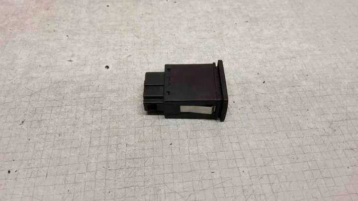 BOUTON CHAUFFAGE ARRIÈRE VITRES VW PASSAT B7 ALLTRACK (365) 3A0959621