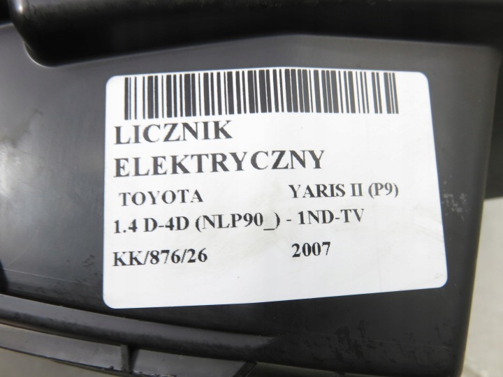 COMPTEUR TOYOTA YARIS II (P9) 1.4 D-4D 838000D690D MB4573003206