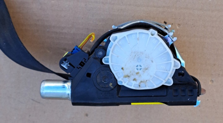 CEINTURE DE SÉCURITÉ AVEC NABOJEM AVANT DROIT CITROEN C5 II (X7) 08-17R.
