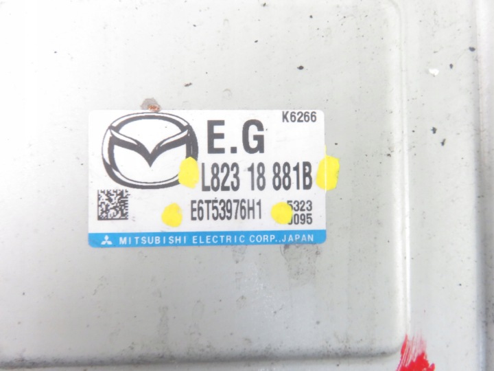 CONTRÔLEUR MAZDA 5 CR19 1.8 L82318881B E6T53976H1