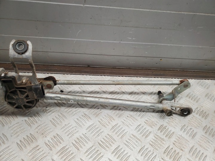 DODGE RAM 55372141AH AVEC AVANT MECHANIZMY ESSUIE-GLACES