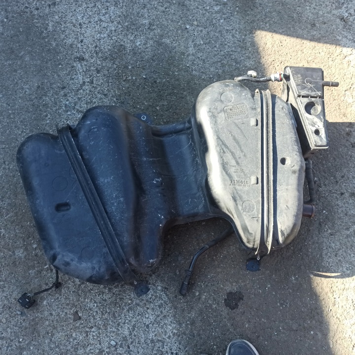 MERCEDES-BENZ W177 AMG A35 2.0 B RÉSERVOIR CARBURANTS A2474700159 A1770016999