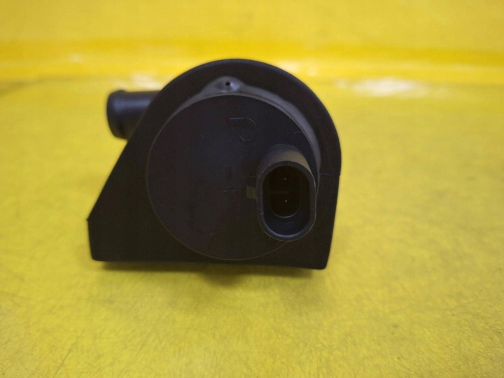 POMPE CIRCULATION EAU SUPPLÉMENTAIRE POMPE 13106848 OPEL SIGNUM NR25