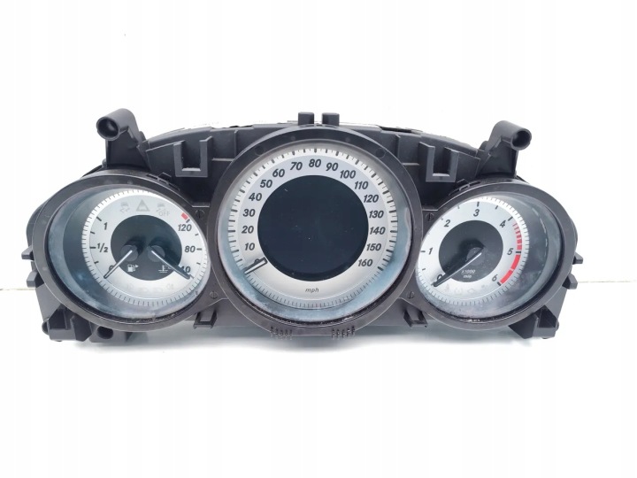 MERCEDES-BENZ C-CLASS COMPTEUR COMPTEUR DE VITESSE C 220 CDI DIESEL 2049019403