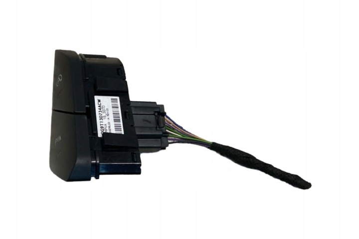 BOUTON PDC FORD MONDEO V TURNIER DG9T13D734ACW 2.0L DIESEL 2016