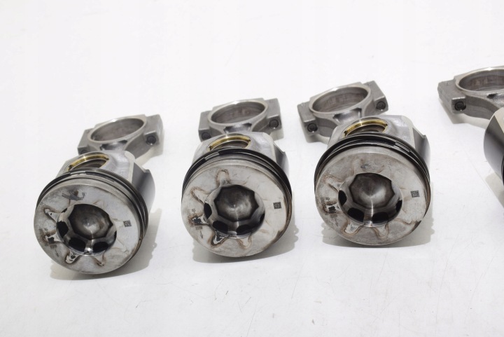 BMW G20 M340DX G30 G11 G01 B57D30B PISTON BIELLE
