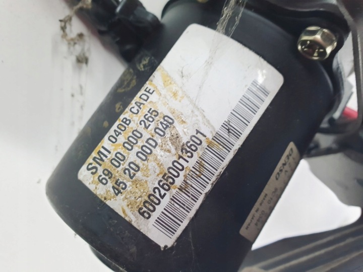 TOYOTA YARIS I 02R SUPPORT COLONNE DIRECTION