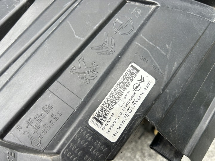 PHARE GAUCHE AVANT CITROEN JUMPY III ZAFIRA D VIVARO C 9808567780 POZNAŃ