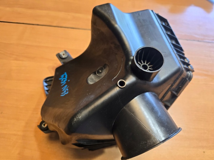 BMW 5 E60 E61 523I N53B25A CHÂSSIS FILTRE AIR 7577779