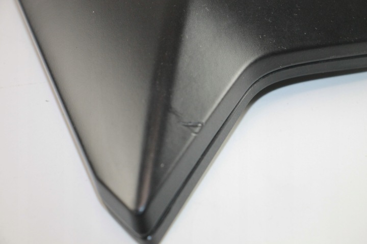 APRILIA TUONO 660 DÉFLECTEUR D'AIR CÔTÉ COLLECTEUR DROIT PROTECTION
