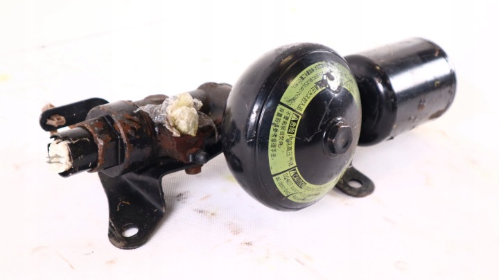 TOYOTA LAND CRUISER 200 4.5 V8 SPHÈRE ROTULE SUSPENSION HYDRAULIQUE DROIT