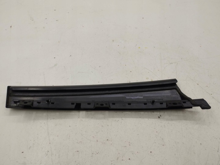 FORD C-MAX II 2012 DROITE CÔTÉ MOULURE PORTES AVANT