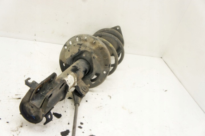 UN291 OPEL CORSA F 1.5D AMORTISSEUR DROIT AVANT 9837414780