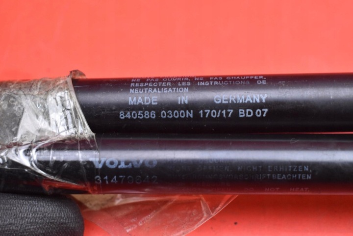 SERVOMOTEUR HYDRAULIQUE CAPOTS 31479642 VOLVO S90 2 II 16-20