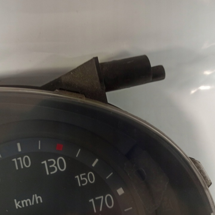 RENAULT TRAFIC II COMPTEUR TABLEAU DE BORD P8200283194