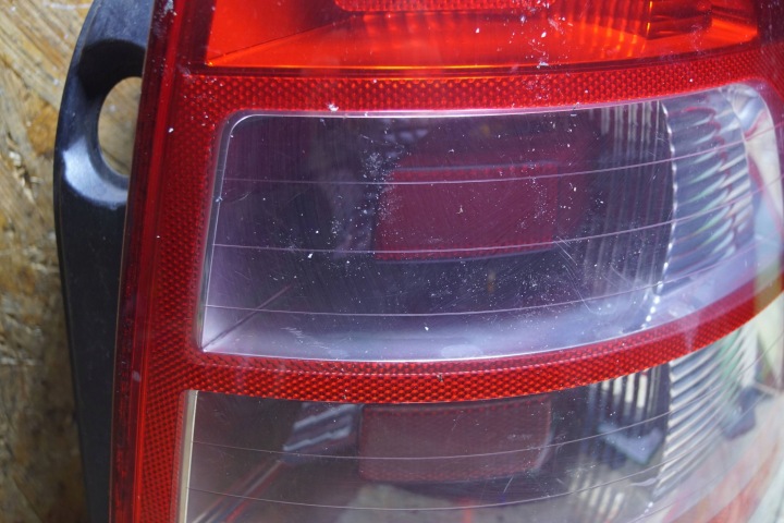 OPEL ZAFIRA B LIFT PHARE DROIT ARRIÈRE (C2234B)