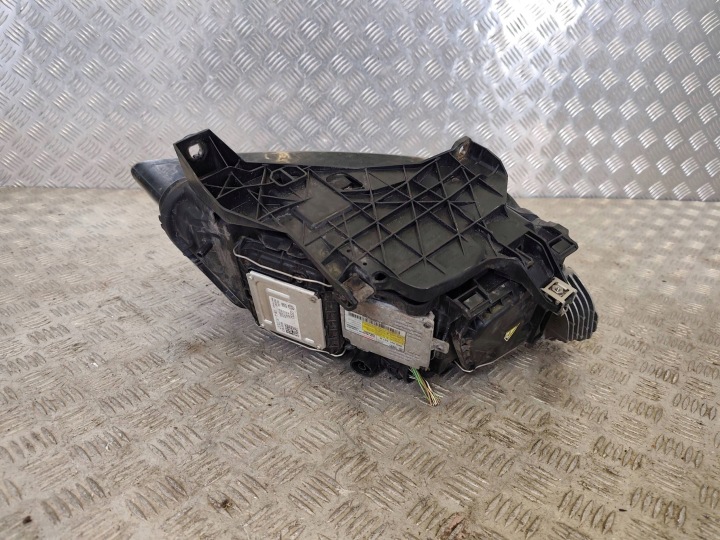 AUDI Q5 SQ5 8R LIFT PHARE AVANT GAUCHE XÉNON 8R0941005C 14-