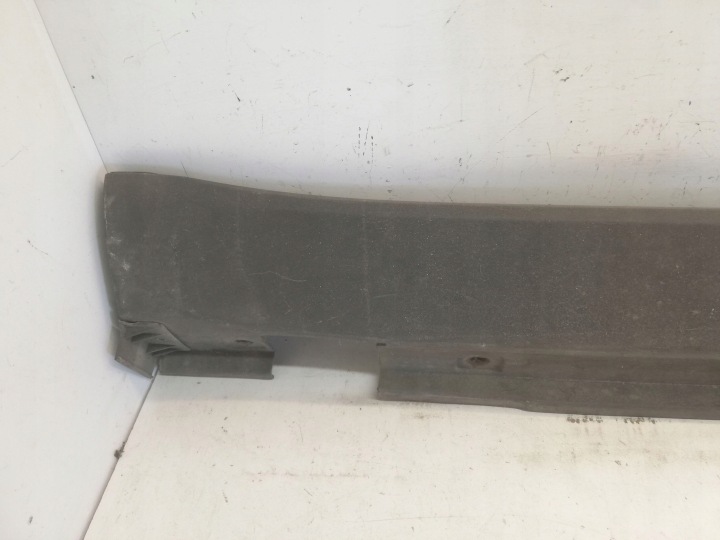 MOULURE SEUIL DROITE MERCEDES ML W164 A1646900240